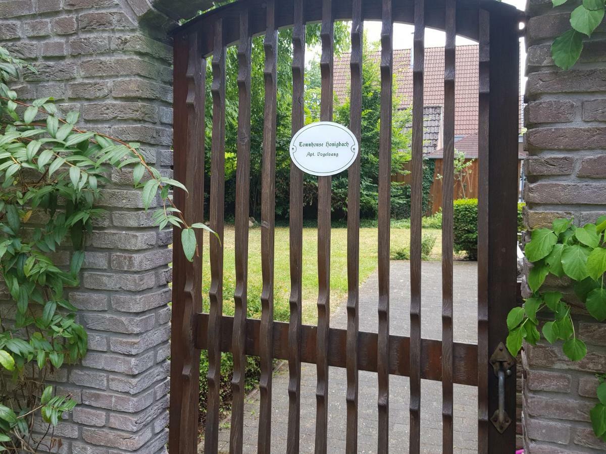코에스펠트 Hr Townhouse Honigbach 아파트 외부 사진